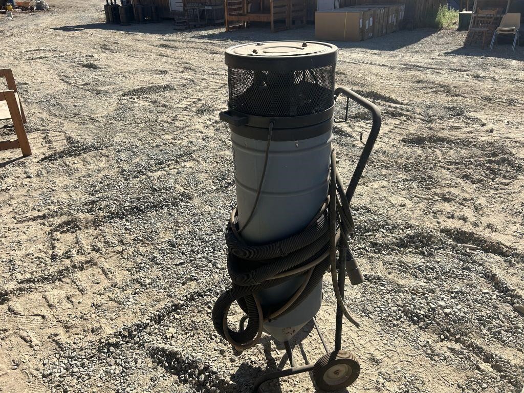 Sandblasting pot equipment
